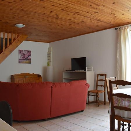 Gite De Grigny Eclaires Bagian luar foto